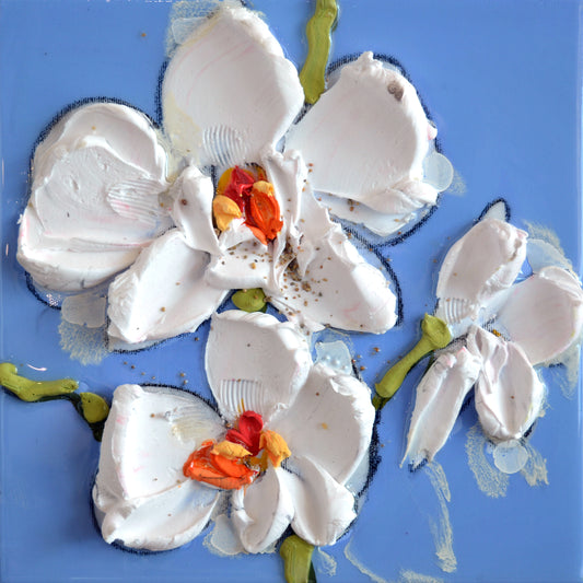 Nicoletta Belletti - White and Blue Flowers